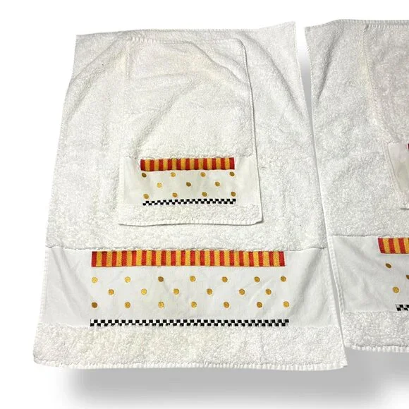 MacKenzie Childs Towel Set: 2 Bath Towels, 2 Washcloths Embroider Courtly Check - Picture 4 of 4